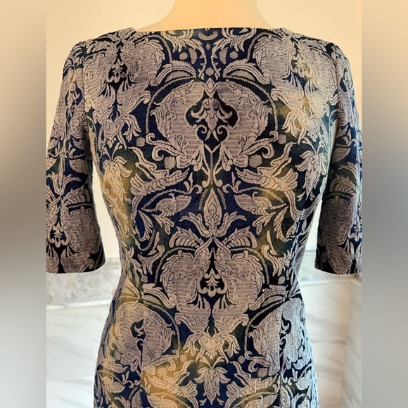 Betsey Johnson Damask Print Jacquard Elbow Sleeves Blue Dress Size 6 - Picture 2 of 6